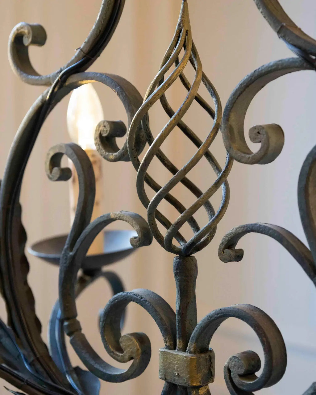 French 19th Century Six-Light Iron Chandelier with Spiral and Scrolling Arms