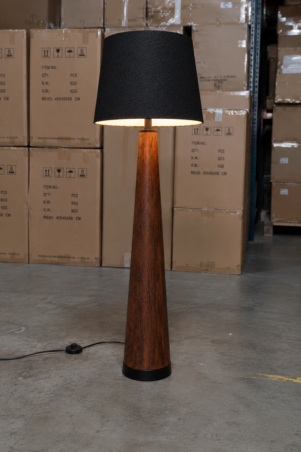 TIMBER GLOW Floor Lamp