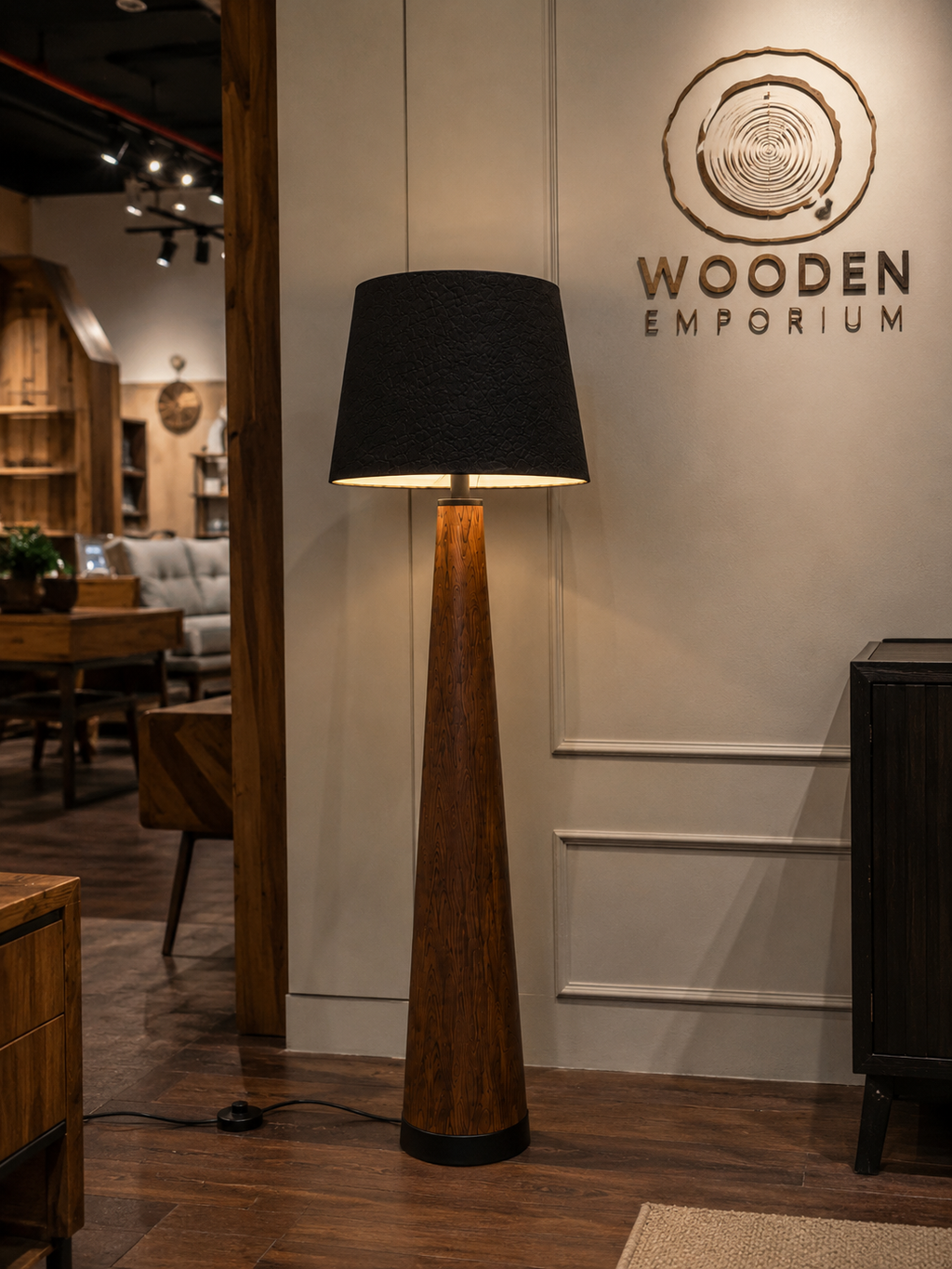 TIMBER GLOW Floor Lamp