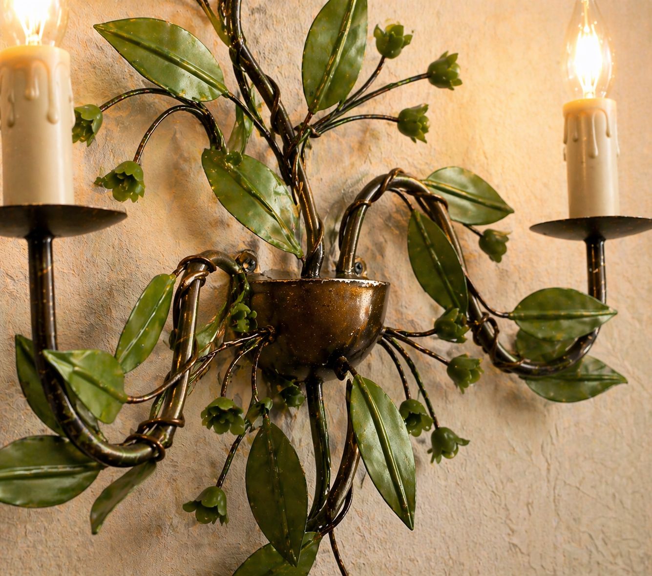 Wildflower Vine Wall Light by wooden emporium