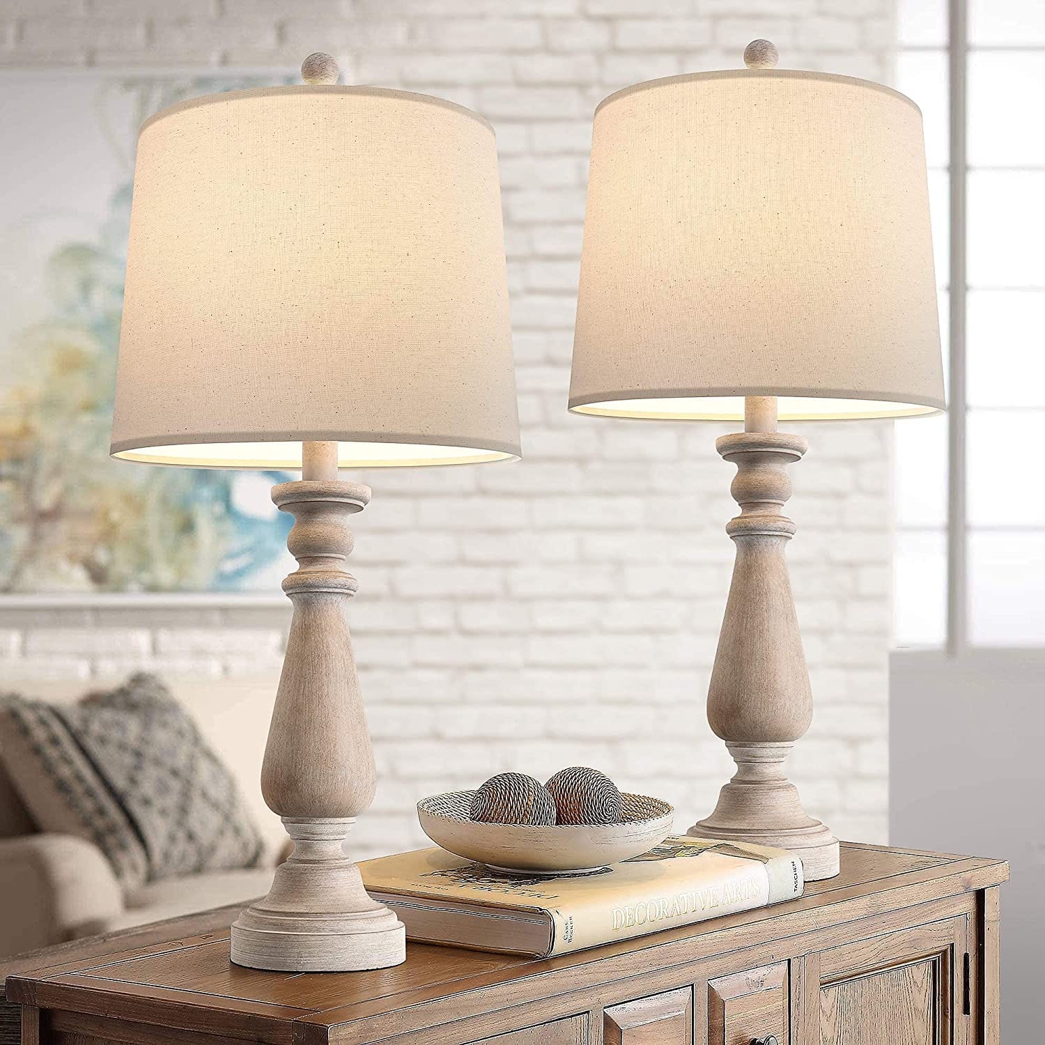 BEIGE FINISH WOODEN DESIGNER TABLE LAMP