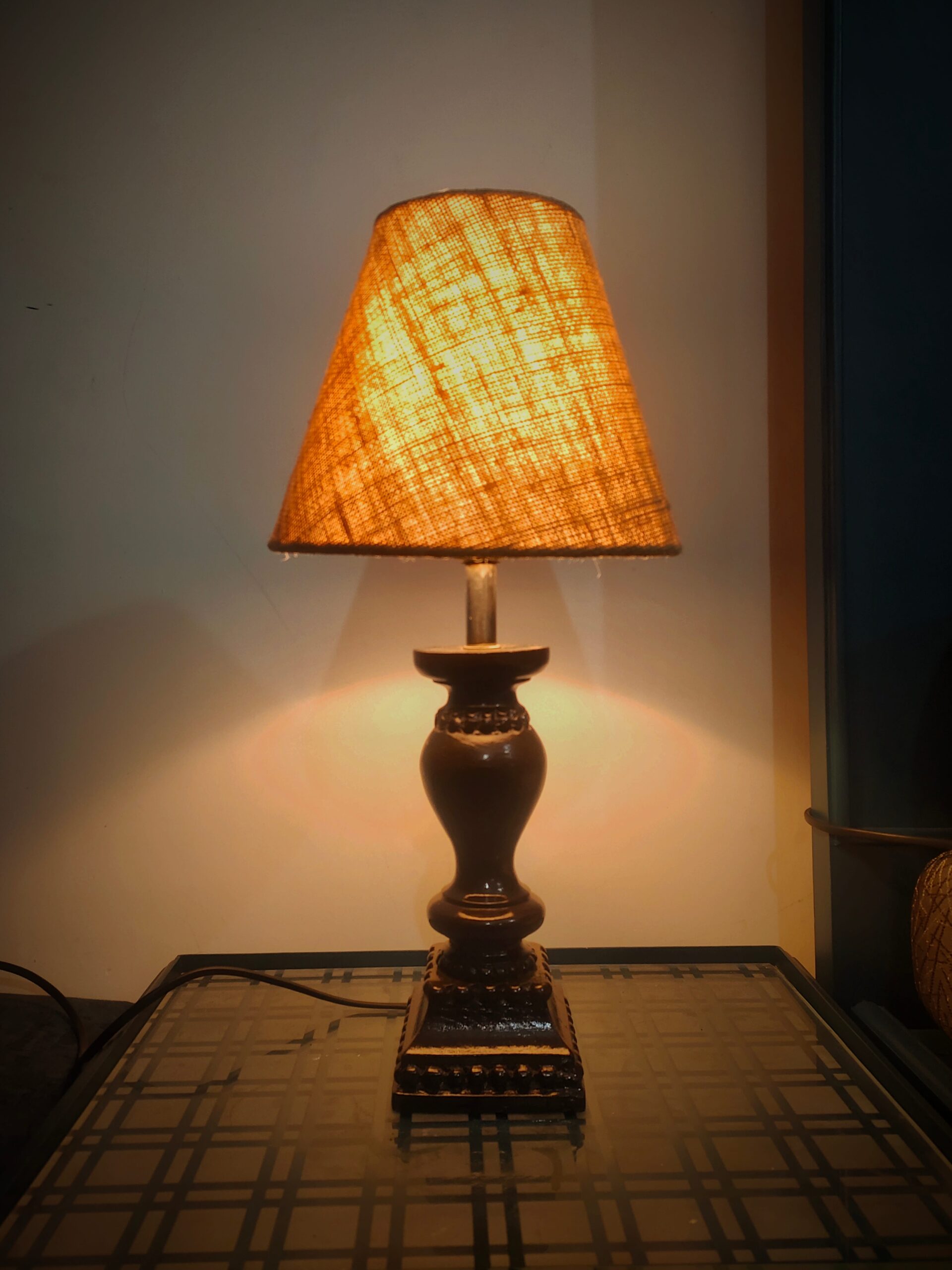 NATURAL WHITE WASH WOODEN TABLE LAMP