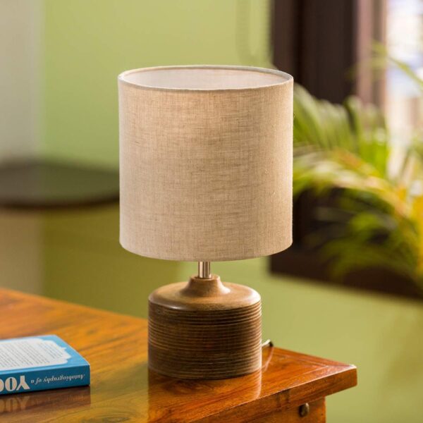 WALNUT GROOVE WOODEN TABLE LAMP - Image 4