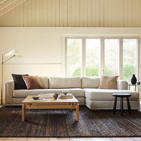 Nassau 2-Piece Chaise Sectional (122") - Image 3